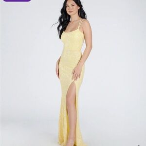 Elegant Yellow Evening Gown